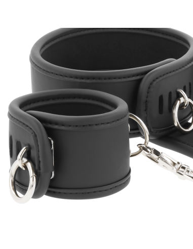 FETISH SUBMISSIVE COLLAR Y ESPOSAS CUERO VEGANO