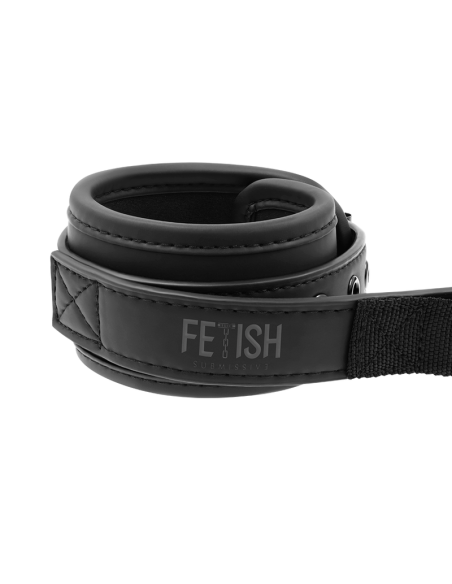 FETISH SUBMISSIVE ESPOSAS CON TIRADOR
