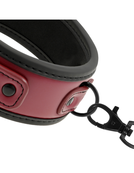 FETISH SUBMISSIVE DARK ROOM COLLAR CON CADENA