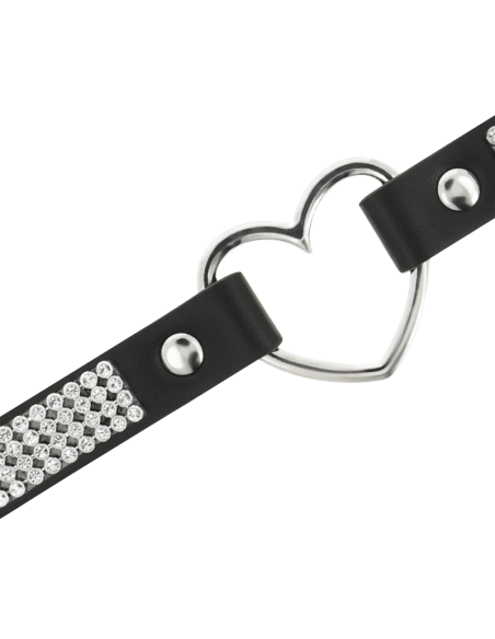 COQUETTE CHOKER CUERO VEGANO CORAZON