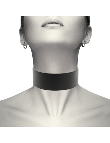 COQUETTE CHOKER CUERO VEGANO