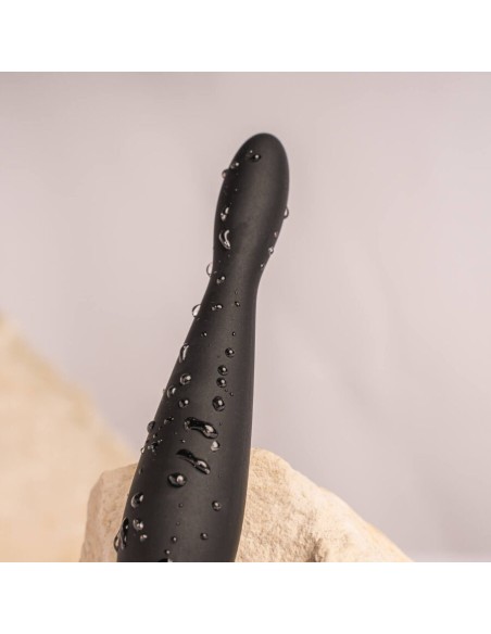 ROCKS OFF PETITE SENSATIONS TEAZER PLUG ANAL VIBRADOR NEGRO
