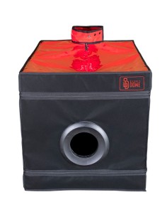 SECRET DOME KINK CLUB LA NICHE CABINA NEGRO ROJO 2